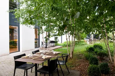 Jardin de l'établissement Aparthotel Adagio Lyon Patio Confluence