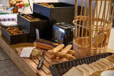 Nourriture dans l'hôtel ou à proximité