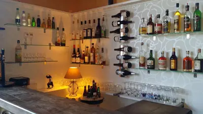 Boissons dans l'établissement Logis Hotel Des Grands Vins