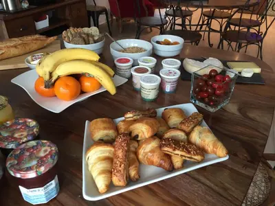 Nourriture dans l'hôtel ou à proximité