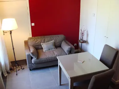 Coin salon dans l'établissement Les Communs du Manoir