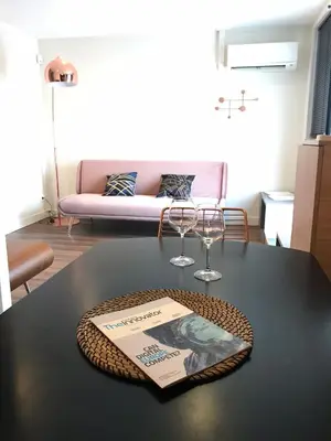 Coin salon dans l'établissement Le Juliette