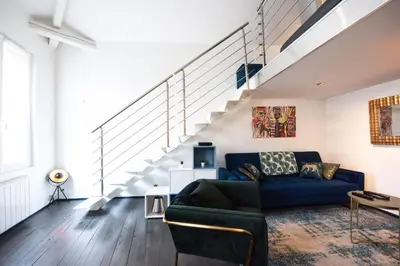 Plan de l'établissement Maison triplex JJ - Ecrin verdoyant au coeur de Lyon