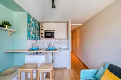 Cuisine ou kitchenette dans l'établissement HONORÊ - Suite Carnot