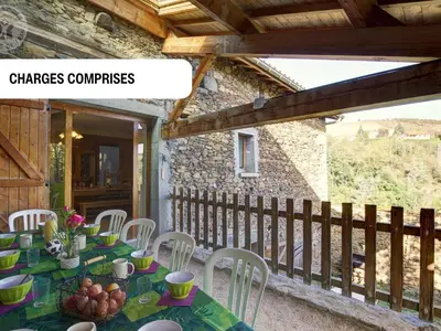 Plan de l'établissement Spacieux Gîte Familial aux Sycomores - FR-1-496-73