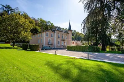 Jardin de l'établissement Le Clos des Pervenches