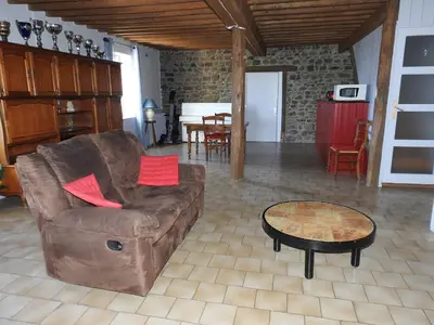 Coin salon dans l'établissement Domaine des Gardette