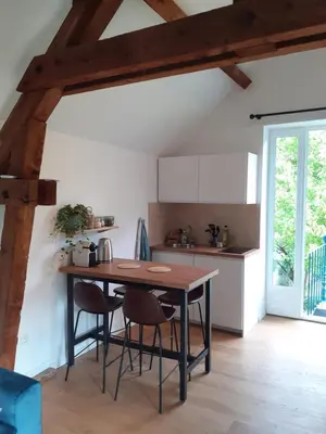 Cuisine ou kitchenette dans l'établissement La Fée des Eaux