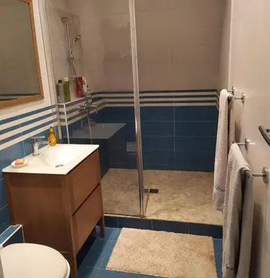 Salle de bains dans l'établissement La Fée des Eaux