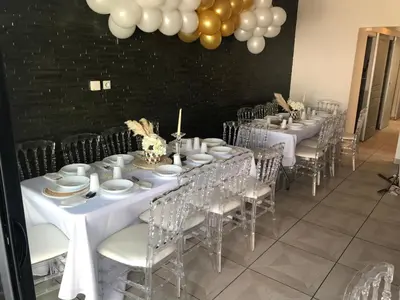 Restaurant ou autre lieu de restauration dans l'établissement Pavillon bon enfant