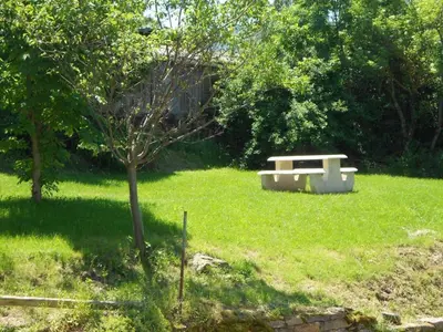 Jardin de l'établissement Gîte nature au Parc du Pilat, animaux acceptés - FR-1-496-103
