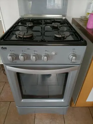 Cuisine ou kitchenette dans l'établissement Charmant 3 pièces 10 min de Lyon