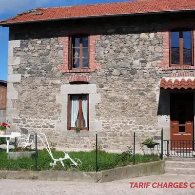 Gîte à la campagne avec animaux acceptés proche Saint-Étienne - FR-1-496-144