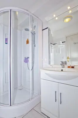 Salle de bains dans l'établissement Séjours & Affaires Lyon Park Lane