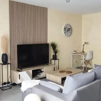 Cosy Appart - Proche Eurexpo - Balcon - Parking - Spacieux T2