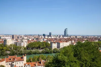 Vue générale sur Lyon ou vue de la ville depuis l'appartement