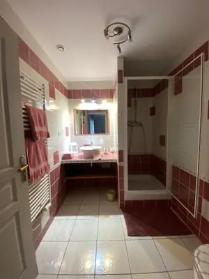 Salle de bains dans l'établissement A La Mare du Vieux Chêne