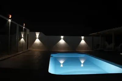 Piscine de l'établissement LE GRENIER ou située à proximité