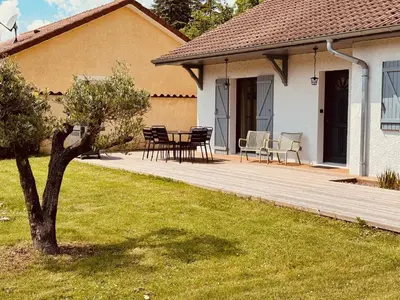 Jardin de l'établissement Les Villas du Domaine de Suzel
