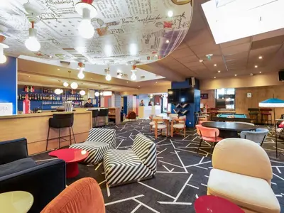 Coin salon dans l'établissement ibis Lyon Part Dieu Les Halles