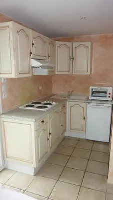 Cuisine ou kitchenette dans l'établissement Gîte du Tilleul