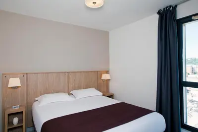 Un ou plusieurs lits dans un hébergement de l'établissement Residhome Lyon Gerland