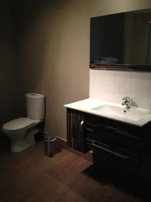 Salle de bains dans l'établissement Le Relais des Bergers