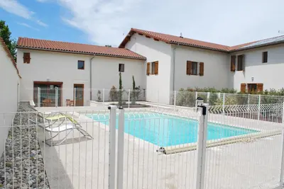 Piscine de l'établissement Chambres d'hôtes La Leva ou située à proximité
