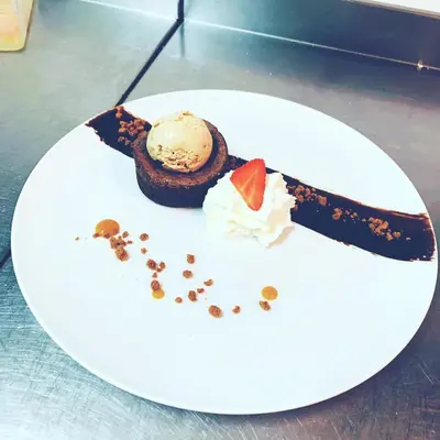 Nourriture dans l'hôtel ou à proximité