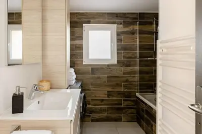 Salle de bains dans l'établissement La casa Irignoise