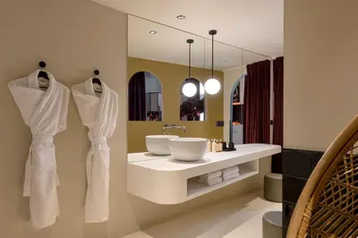 Salle de bains dans l'établissement MiHotel Tour Rose