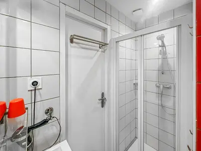 Salle de bains dans l'établissement Retraite Bucolique à Leyment