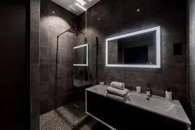Salle de bains dans l'établissement AllinLyon | Balnéo premium Terreaux