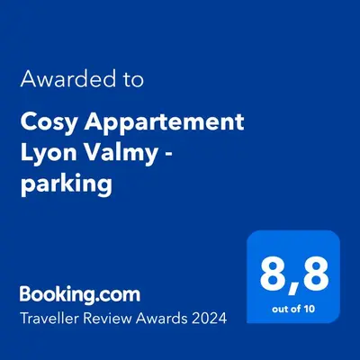 Certificat, récompense, panneau ou autre document affiché dans l'établissement Cosy Appartement Lyon Valmy - parking