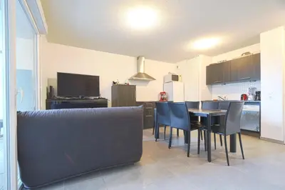 Plan de l'établissement Beautiful Bright Apt With Terrace