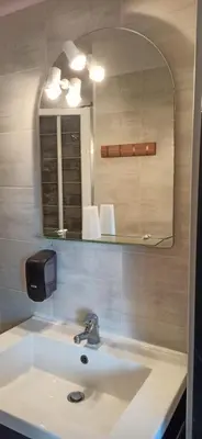 Salle de bains dans l'établissement Hotel de la Place