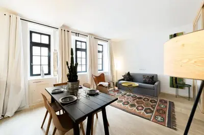 Coin salon dans l'établissement L'Ethnic Ambience - Superbe appartement tout confort au coeur du Vieux Lyon