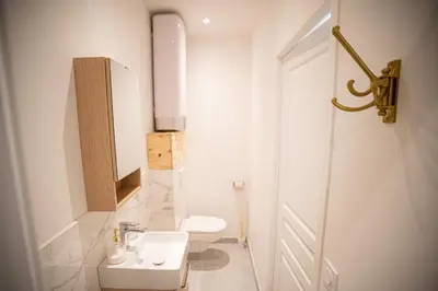 Salle de bains dans l'établissement Appartement à Vienne