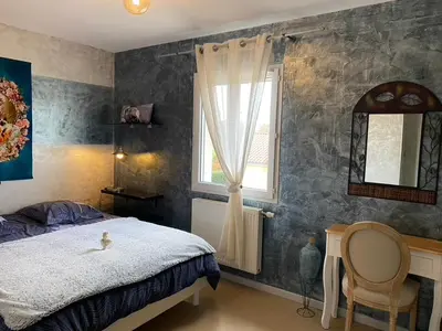 Un ou plusieurs lits dans un hébergement de l'établissement lamaison-d'ose