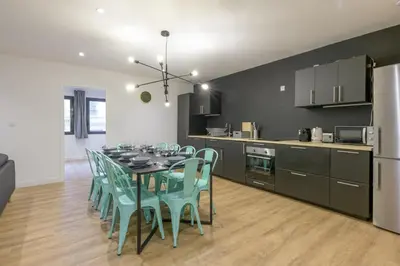 Cuisine ou kitchenette dans l'établissement NOCNOC - Le Léonardo