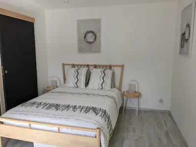 Un ou plusieurs lits dans un hébergement de l'établissement Chambre double indépendante BALI au sein du domaine PASSELOUP