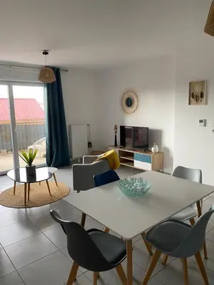 Coin salon dans l'établissement Appartement NEUF à St jean de Niost tout confort