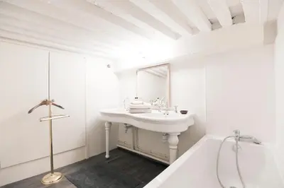 Salle de bains dans l'établissement MHL - Maison Hotel Lyon