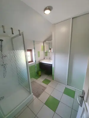 Salle de bains dans l'établissement Gîte Le Bonnet