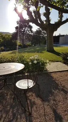 Jardin de l'établissement La Parenthèse, Rez de jardin indépendant, 4 étoiles