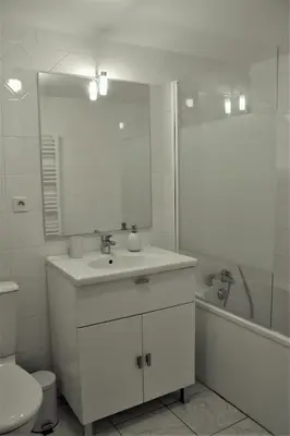 Salle de bains dans l'établissement Le vieux pont