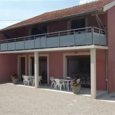 AU DOMAINE DE CHASSE