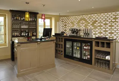 Cuisine ou kitchenette dans l'établissement Hostellerie du Forez