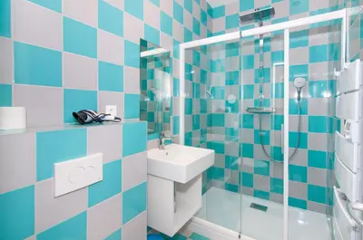 Salle de bains dans l'établissement Les Charmettes - Lyon 6ième