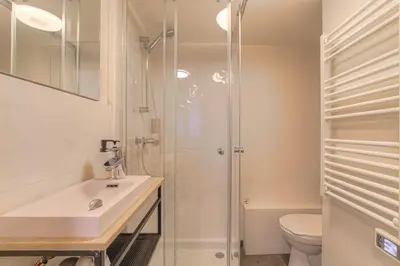 Salle de bains dans l'établissement Duplex, bohème et fonctionnel proche Gratte-Ciel